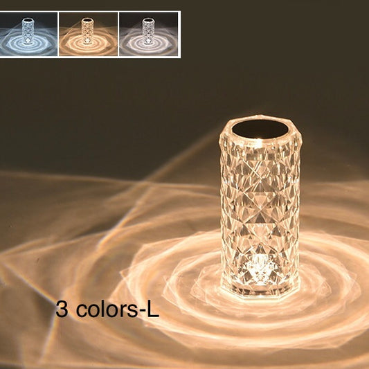 طاولة كريستال / مصباح ليلي بجانب السرير